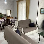Apartament Lena *
