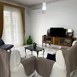 Apartament Lena *