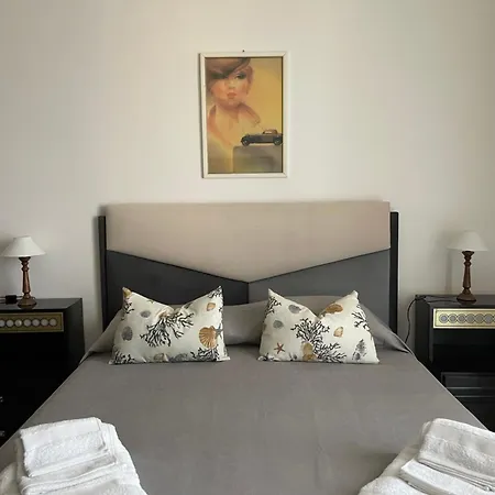 Lena Apartment *