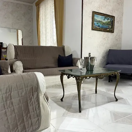 Lena Apartment *
